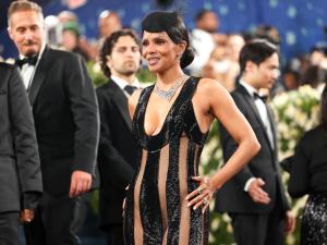 halleberry2025metgala159.jpg