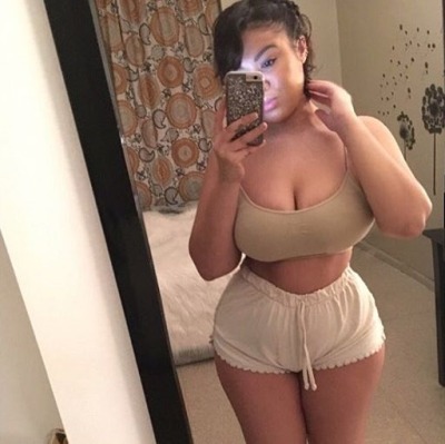 tumblr_o1yb53ocND1tp9ktso8_400.jpg