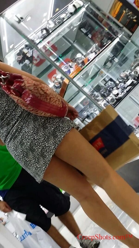 candid-short-skirt.jpg