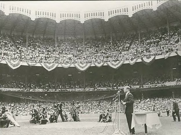 Mickey-Mantle-Day-6-8-69.jpg