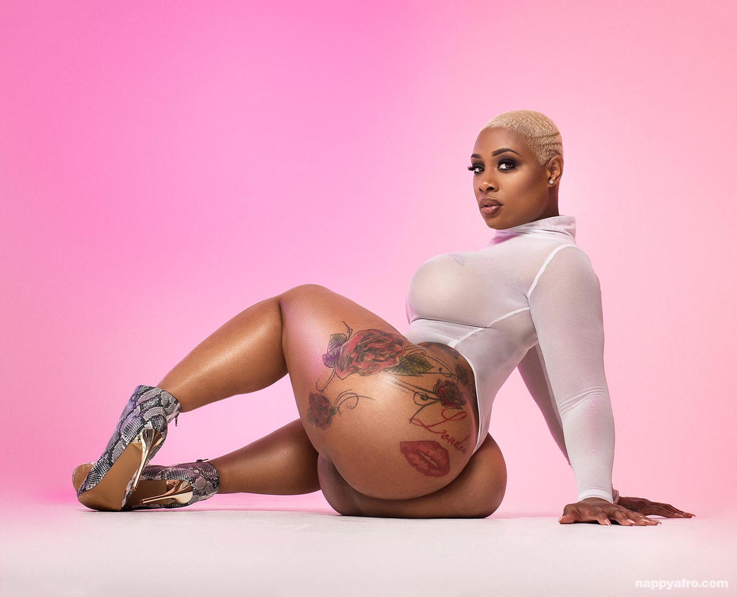 LondonMonroe-nappyafro-3.jpg