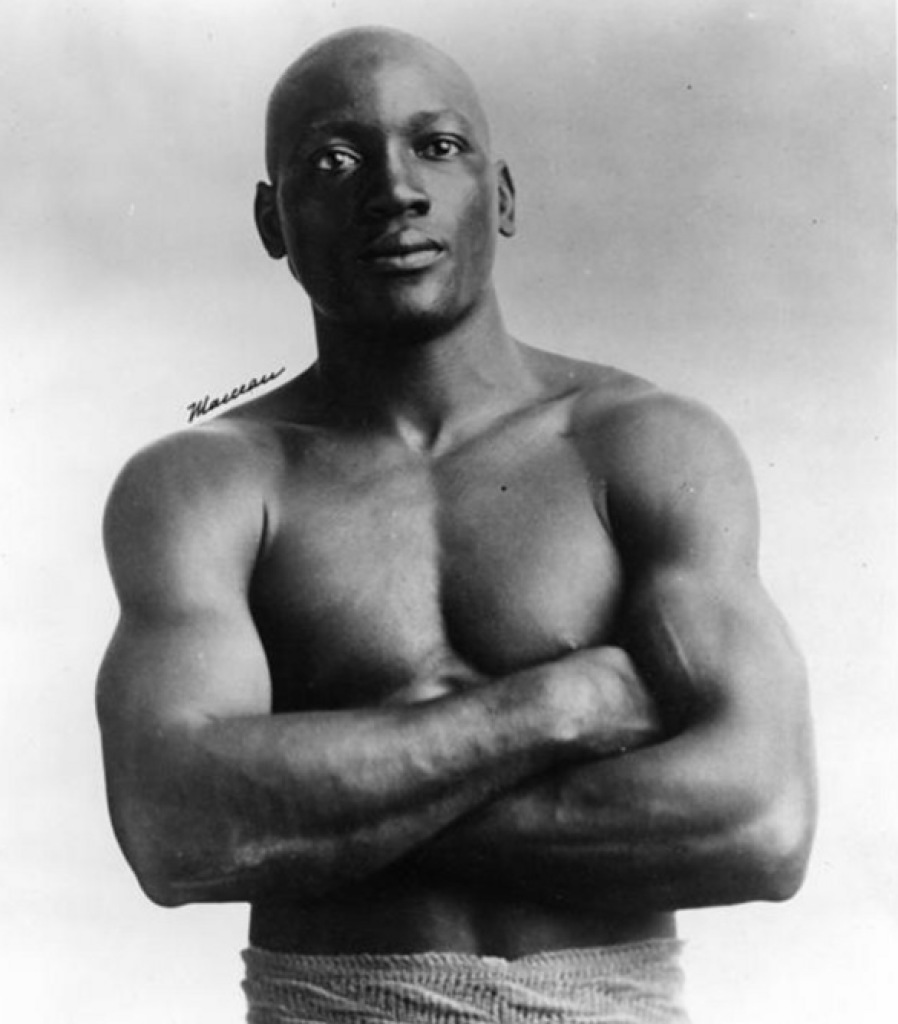 1111JackJohnson-898x1024-1412652513.jpg