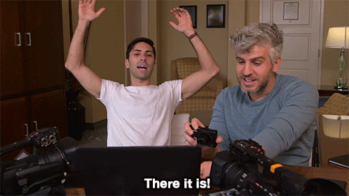 giphy.gif