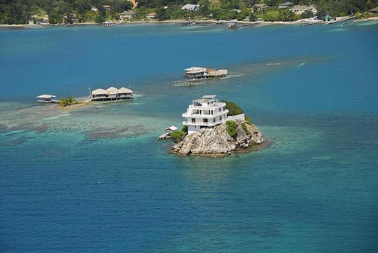 DunbarVillaSandyBayAerial2.JPG