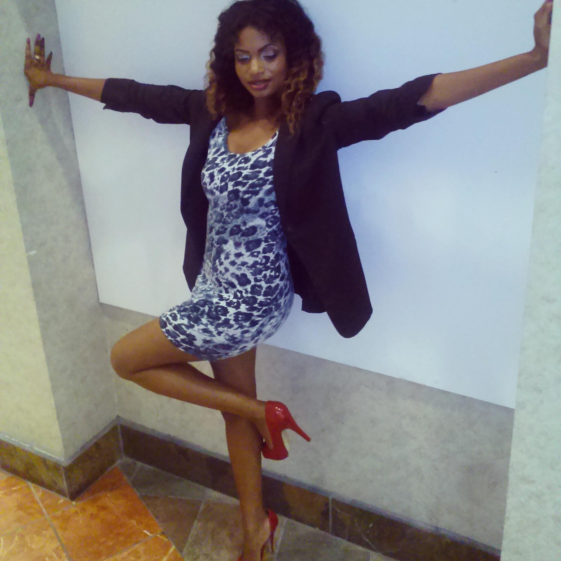 Bs8fbyaCIAIp2Zg.jpg:large