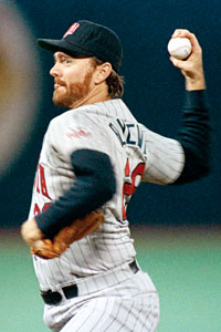 mlb_a_blyleven_200.jpg