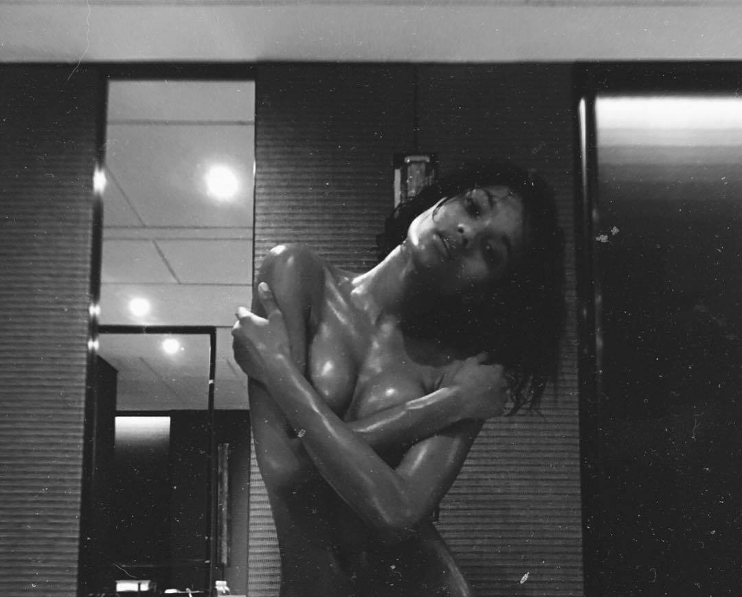 tumblr_pf7iv9EozV1v5n42ho1_1280.jpg