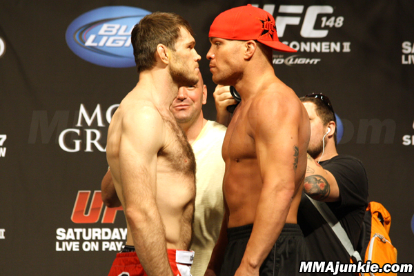 forrest-griffin-tito-ortiz.jpg