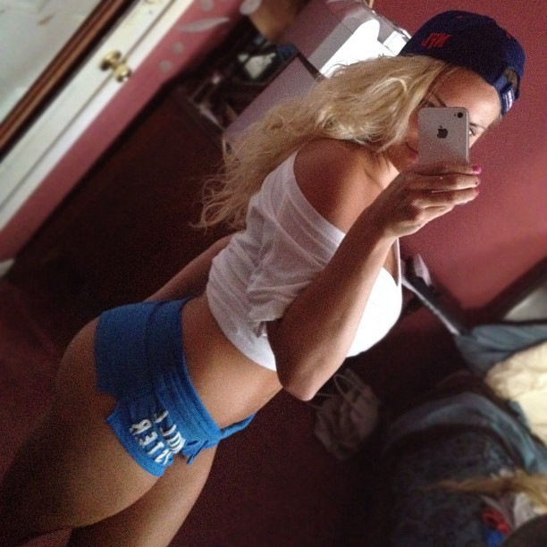 tumblr_m92wpam6zE1r6s1f3o1_1280.jpg