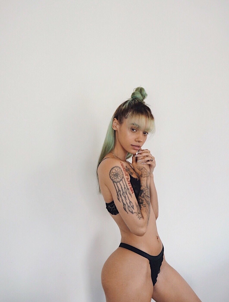 tumblr_pbttzne5Ci1tfd2qso2_1280.jpg