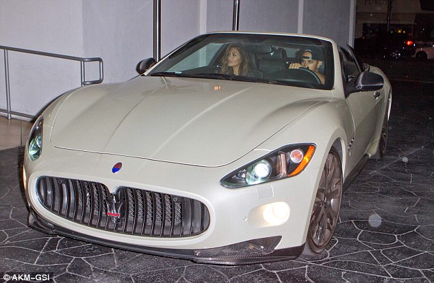 article-0-1D94577900000578-897_634x414.jpg