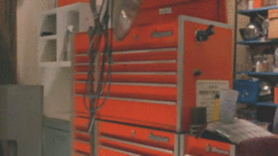 uncle-earl-not-giving-a-fuck-at-work.gif