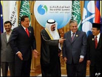 _44246657_opec_apbody203.jpg