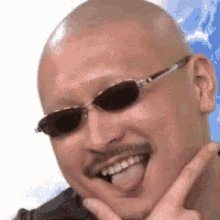 tenor.gif