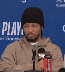 jalen-brunson-shaking-head.gif