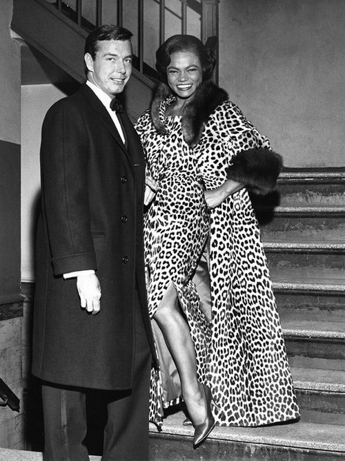 6f5f0b4693b11898f8f20f3fe10c5db5--eartha-kitt-vintage-black.jpg