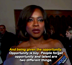 tumblr_o1xrrslJrz1r00543o2_r1_250.gif