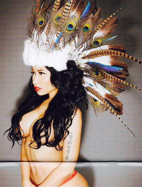 Nicki-Minaj-Calendar-4-.jpg