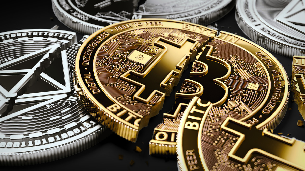 www.thestreet.com