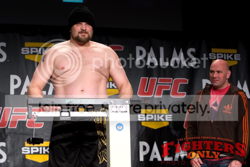 35_roy_nelson.jpg