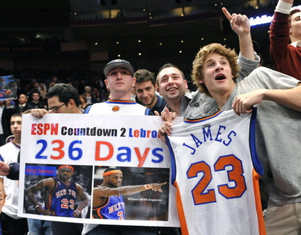 lebron-james-to-knicksjpg-1f6f96d0255e4ced_large.jpg
