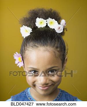 african-american-girl_~BLD047427.jpg