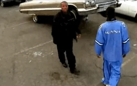 snoop-dogg-lowrider-53abi3pes4s16dag.webp