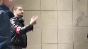 tumblr_owgzpcu9wL1uxbcg9o2_400.gif