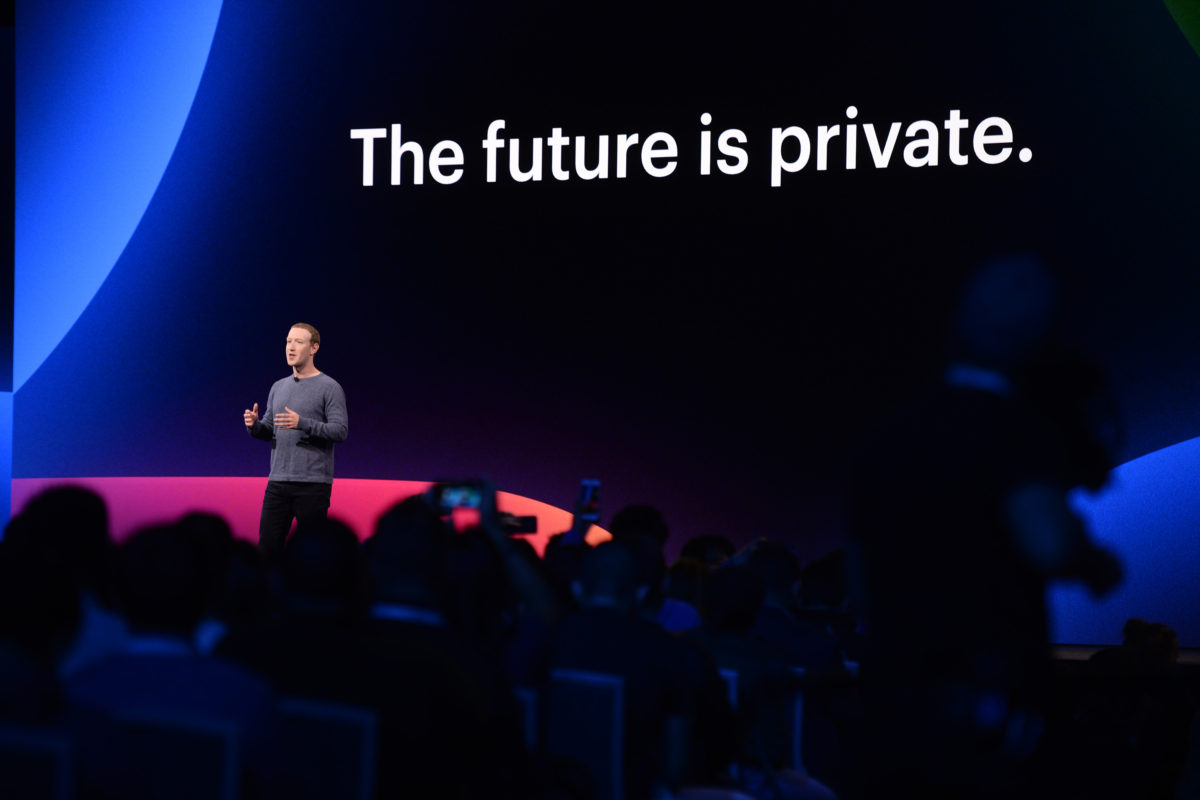 20190702-facebook-groups-3x2.jpg