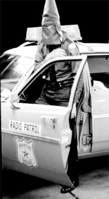 klan+houston+cop.jpg