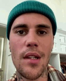 justin-bieber-bieber.gif