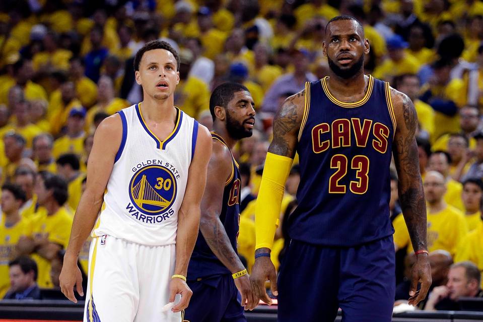 OL-AF409_LEBRON_J_20151223175518.jpg