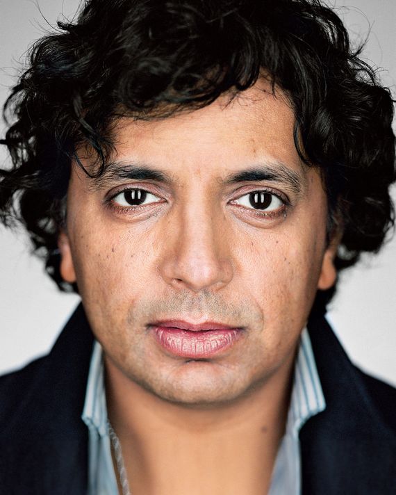 04-m-night-shyamalan.w570.h712.jpg