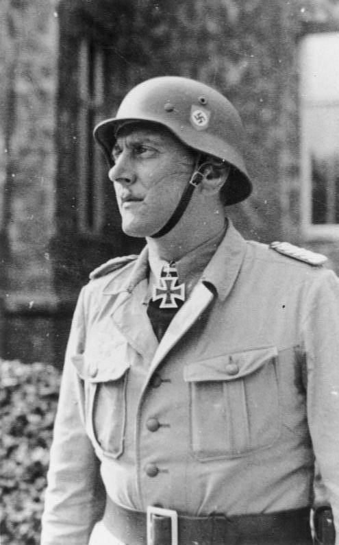 otto-skorzeny-iron-cross.jpg