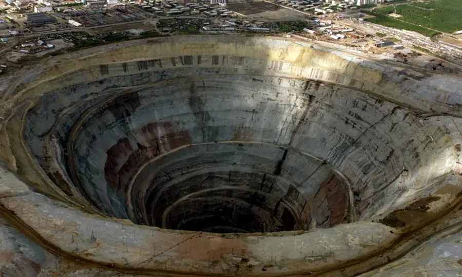 Deepest-hole.jpg