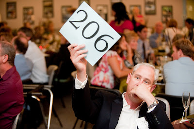 auction+bidder.jpg