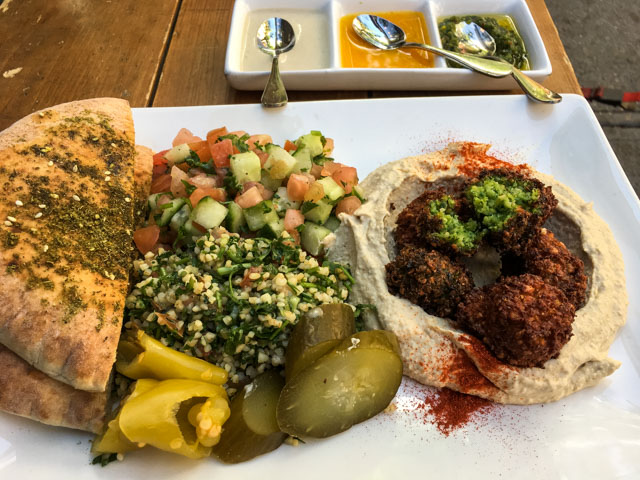 bestfalafeltaim-10.jpg