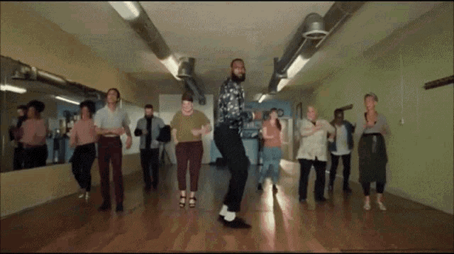 lebron-james-lebron-salsa.gif