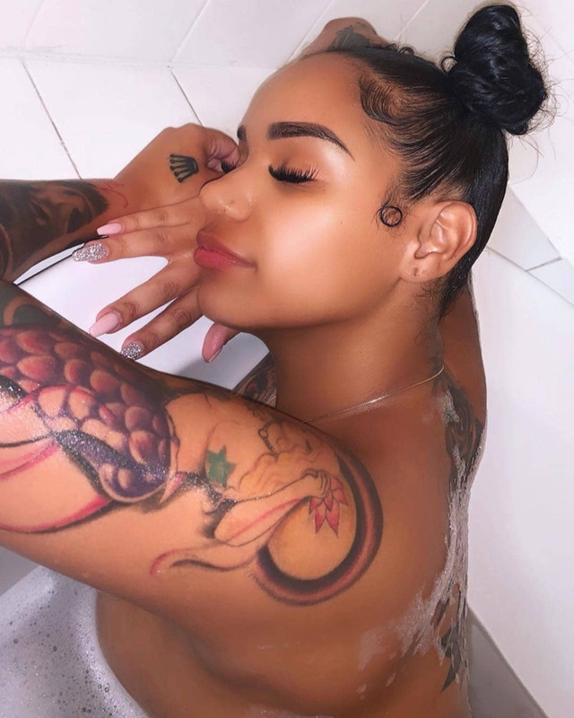 inked-temptations-Bwrh-GEDHA6z.jpg