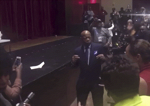 5UJY1J.gif