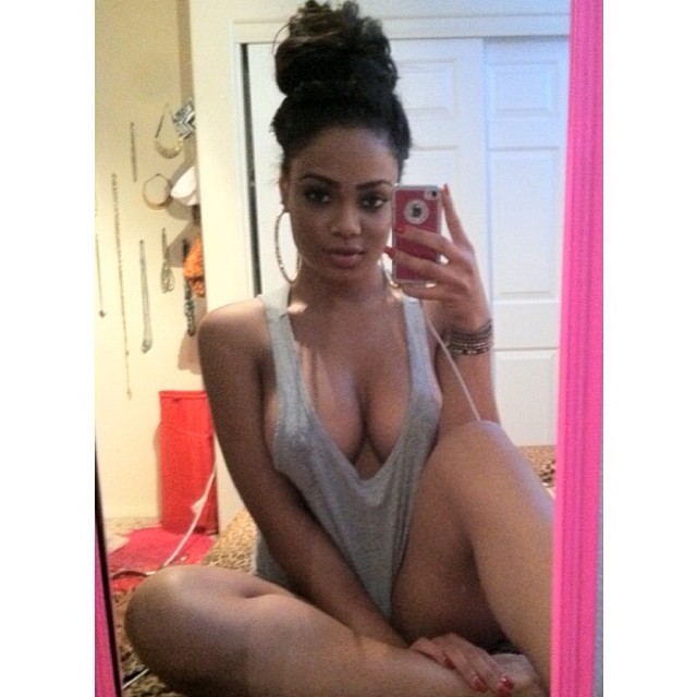 tumblr_my1fm8kHcV1qfy7xzo1_1280.jpg