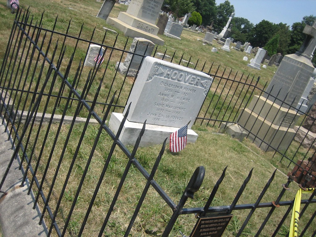 169649499_08345ebbd1_b.jpg