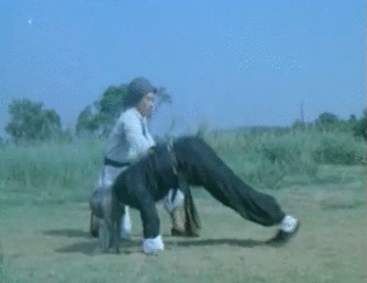 tumblr_o7a0dwDXtS1v6w3juo1_400.gif