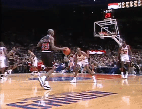 b4f2239374f8fe7523a14f54549bbde7.gif