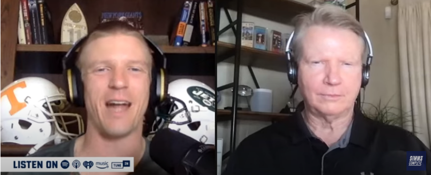 Matt Simms (l) and Phil Simms (r) on their podcast.