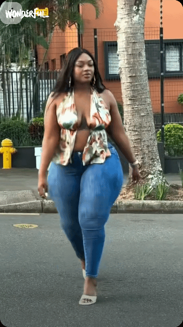 bcbb8bb74af221a57a2c3fd5f64846b9.gif