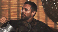 tumblr_mn5xk6Jglh1sphpibo7_r1_250.gif
