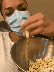 popcorn-julia-popcorn.gif