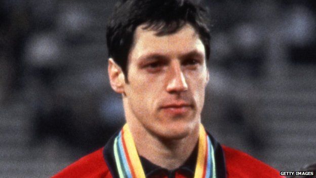 _83352929_wells_medal.jpg