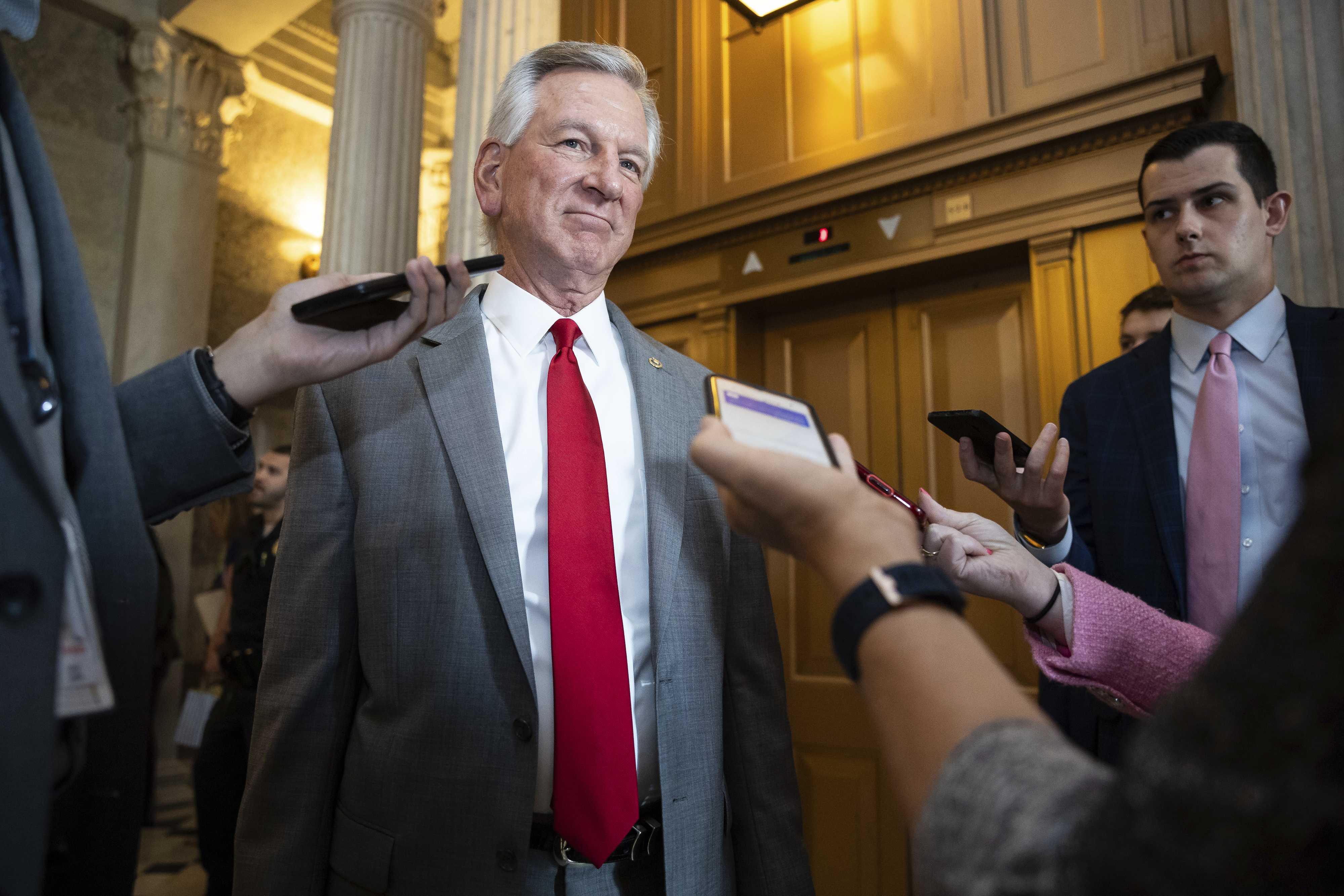 tommy-tuberville-85655.jpg